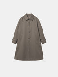 Double-breasted fitted coat with accentuated shoulders in black