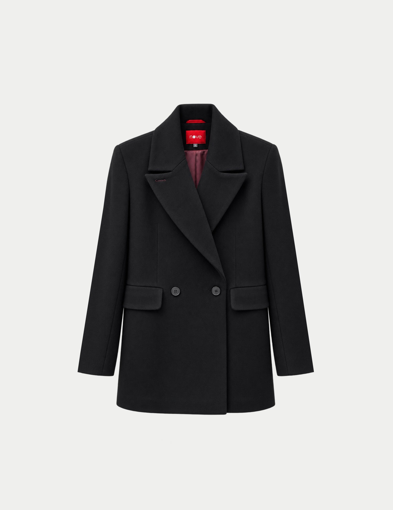 Double-breasted fitted coat with accentuated shoulders in black