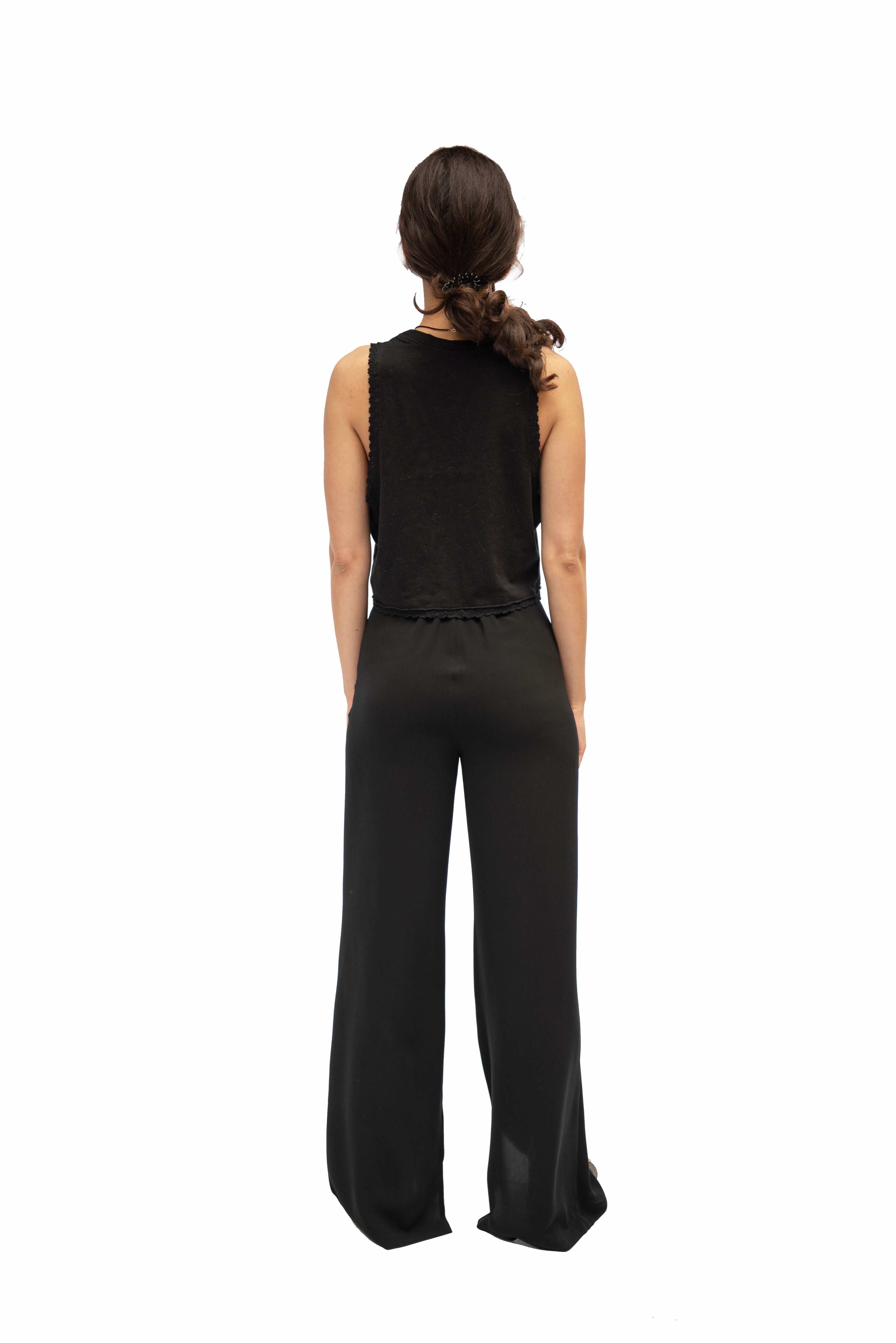 Black loose-fitting linen trousers