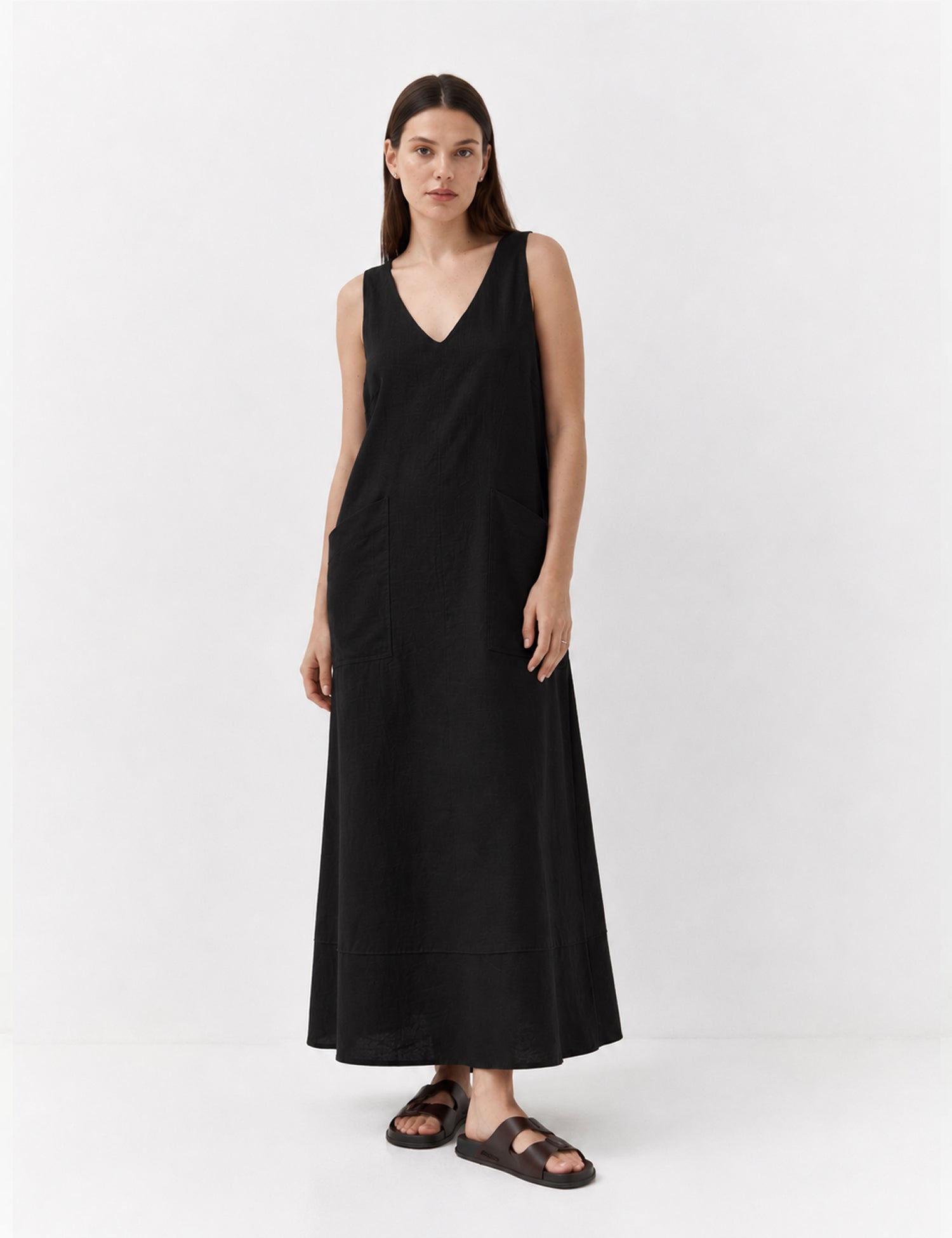Cropped cupro tennis shirt with dropped shoulders