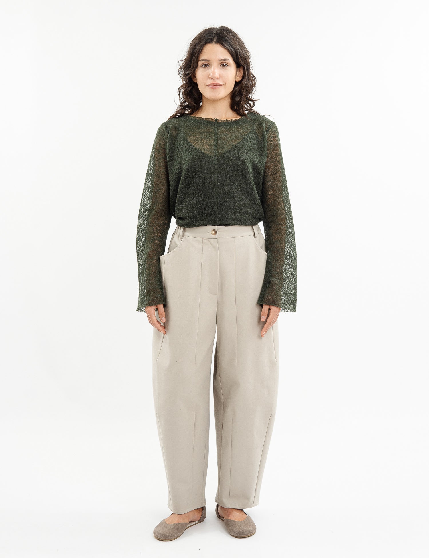 Black loose-fitting linen trousers