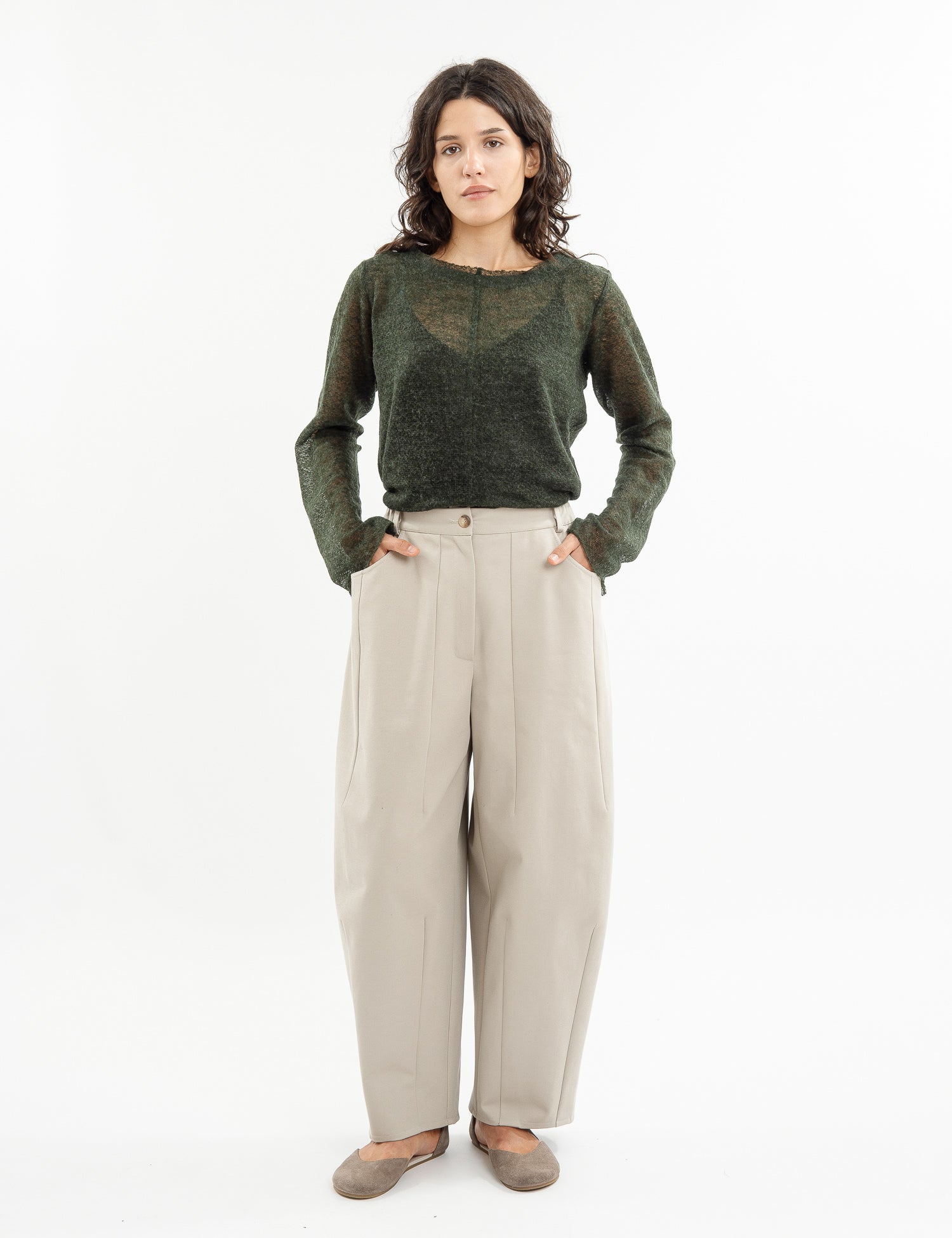 Black loose-fitting linen trousers