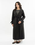 Double-breasted fitted coat with accentuated shoulders in black