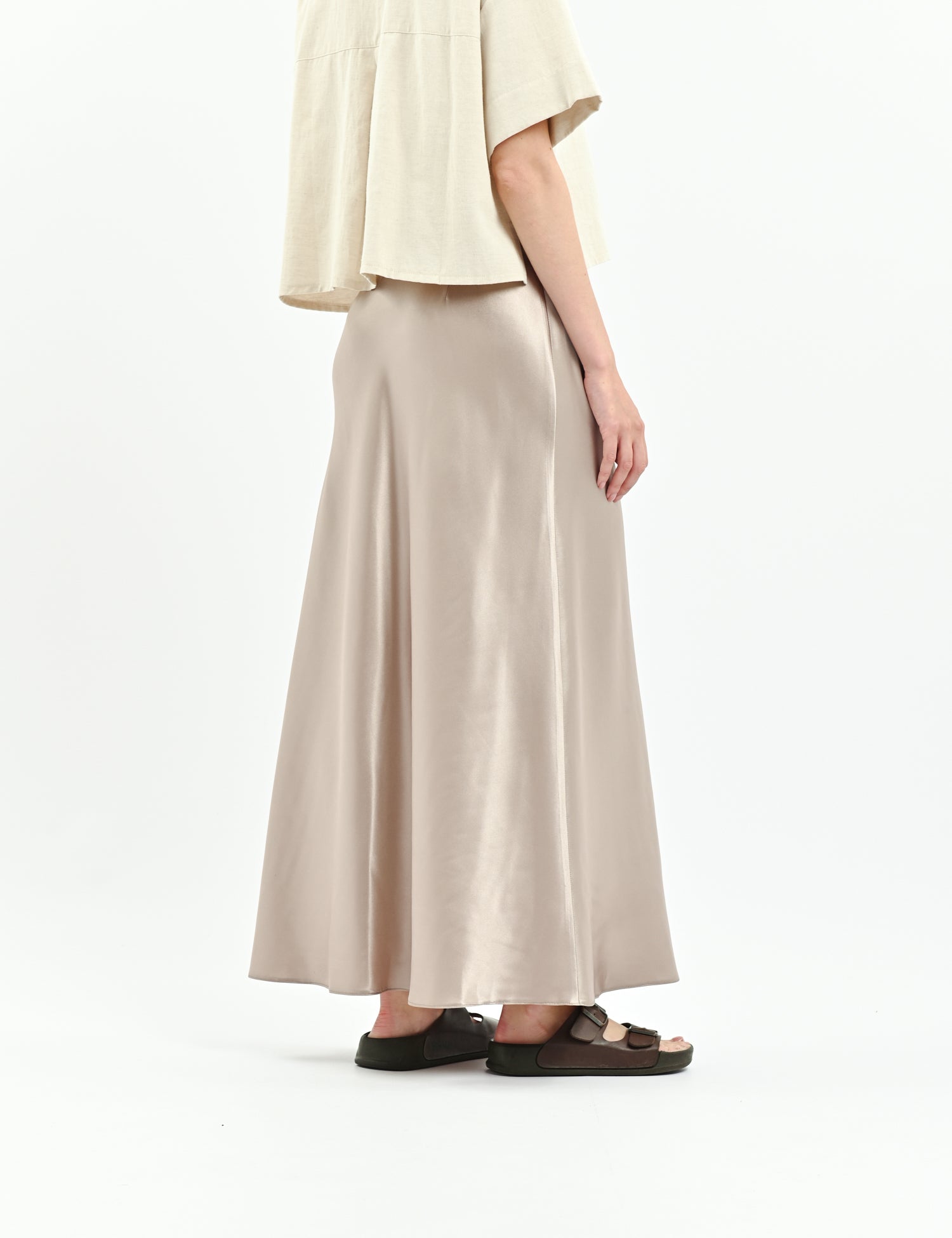 Acetate skirt in greige
