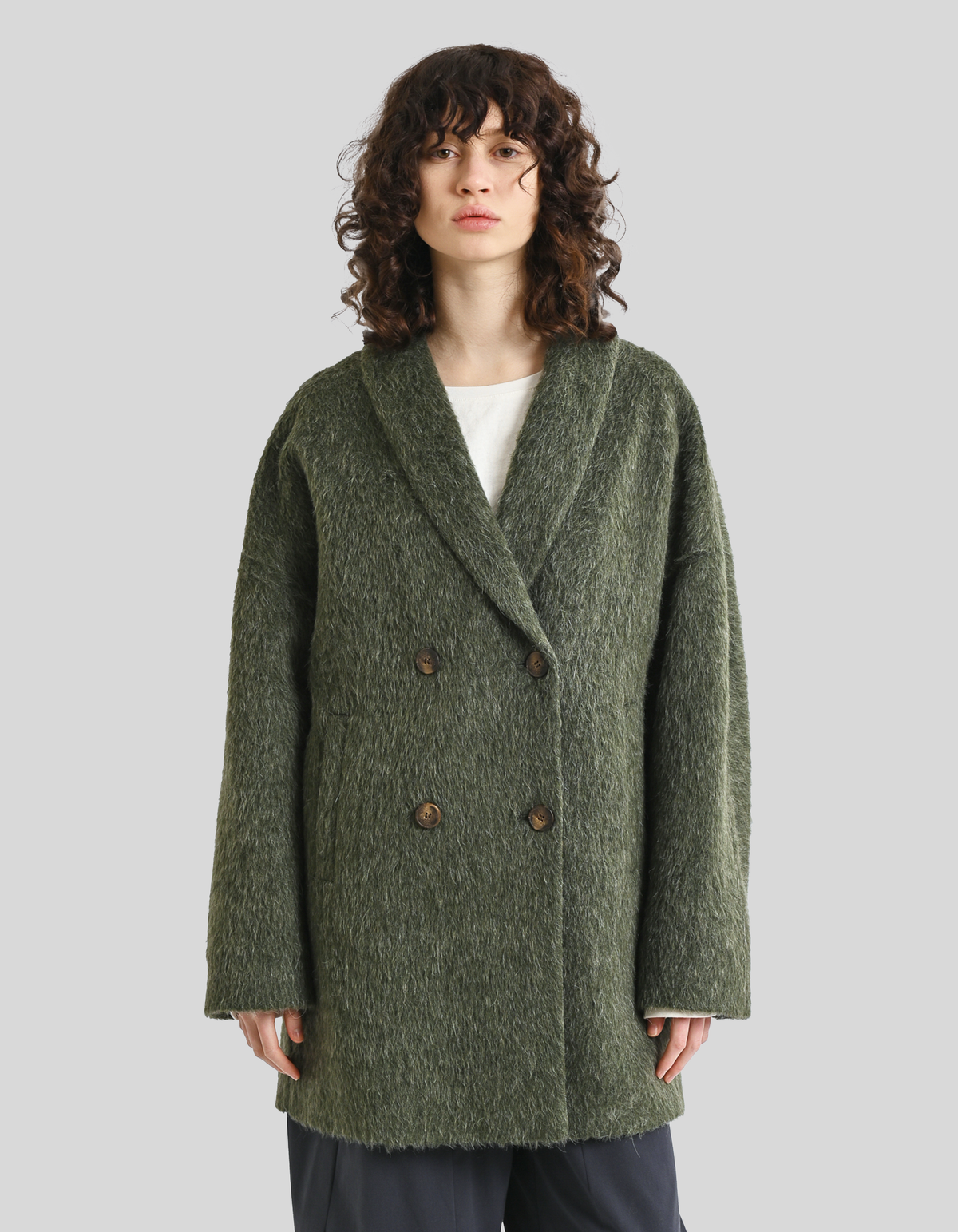 Short alpaca-blend coat with a shawl collar