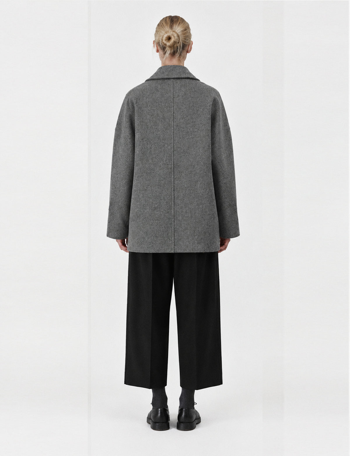 Dropped-shoulder coat in black