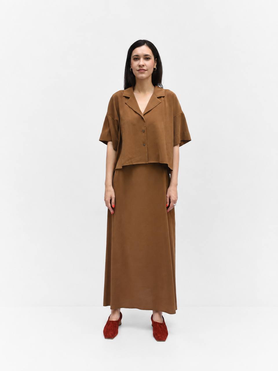 Acetate skirt in greige