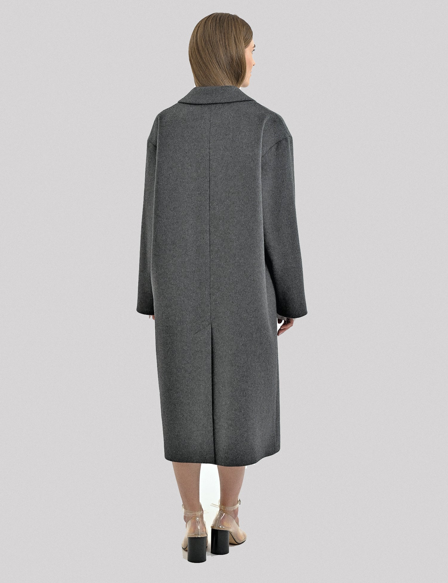 Dropped-shoulder coat in black